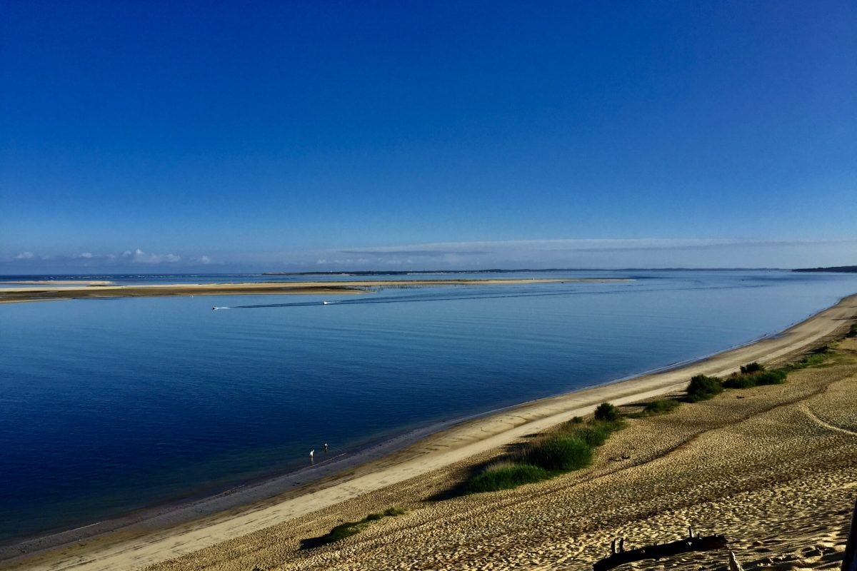 Plage de la Dune du Pyla accès à vélo par la piste cyclable que l'on rejoint à 50 mètres de la villa